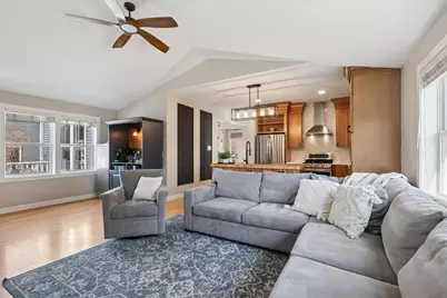 1571 Amos Bennett Street, Grayslake, IL 60030 - Photo 13