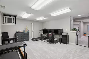 1571 Amos Bennett St, Grayslake, IL 60030 - Photo 25