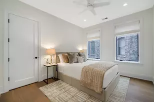 454 W Barry Ave, Chicago, IL 60657 - Photo 25