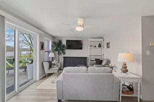 3221 E Lake Paradise Rd, Mattoon, IL 61938 - Photo 7