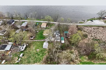 3221 E Lake Paradise Road, Mattoon, IL 61938 - Photo 29