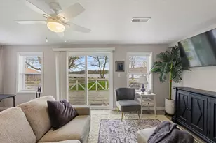 3221 E Lake Paradise Rd, Mattoon, IL 61938 - Photo 9