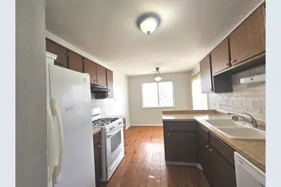 573 Greystone Lane #D2, Wheeling, IL 60090 - Photo 7