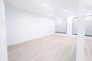 948 W Sunnyside Ave, Chicago, IL 60640 - Photo 5