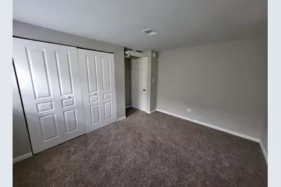 2106 Lewis Avenue, North Chicago, IL 60064 - Photo 17