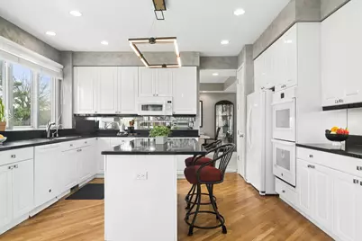 2038 Sheridan Road, Buffalo Grove, IL 60089 - Photo 9