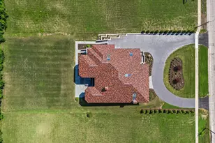 6413 S County Line Rd, Burr Ridge, IL 60527 - Photo 77