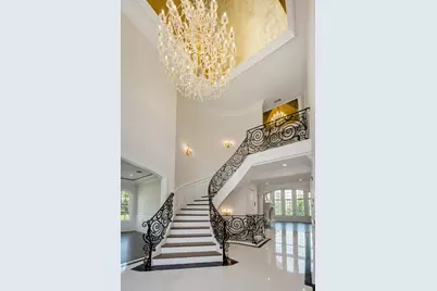 6413 S County Line Road, Burr Ridge, IL 60527 - Photo 13