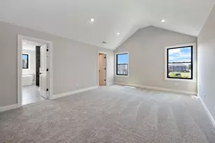 1033 Emerald Dr, Naperville, IL 60540 - Photo 17