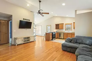 207 Coronado Blvd, Loves Park, IL 61111 - Photo 7