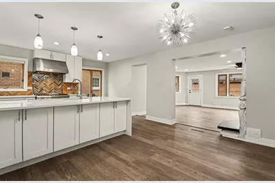 538 N Broadway Avenue, Park Ridge, IL 60068 - Photo 3