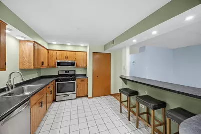 9130 W 95th Street #1B, Hickory Hills, IL 60457 - Photo 7