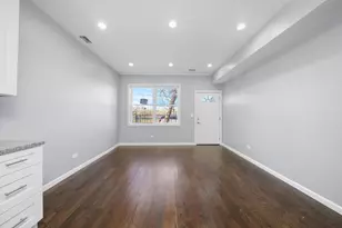 2731 S Whipple St, Chicago, IL 60623 - Photo 5