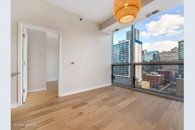 303 W Ohio Street #1404, Chicago, IL 60654 - Photo 3