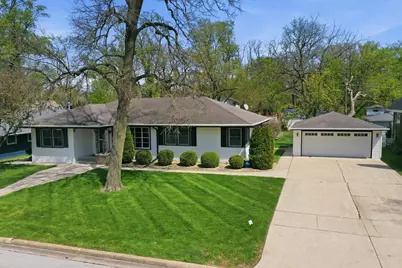 18131 Loomis Avenue, Homewood, IL 60430 - Photo 1
