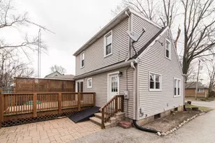 927 Townsend St, Sycamore, IL 60178 - Photo 17