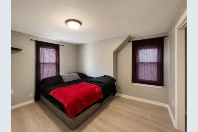 927 Townsend Street, Sycamore, IL 60178 - Photo 11