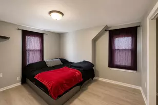 927 Townsend St, Sycamore, IL 60178 - Photo 11