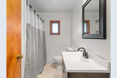 [Address not provided], Rockford, IL 61107 - Photo 17