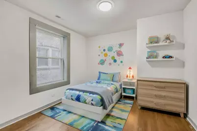 7953 S Essex Avenue, Chicago, IL 60617 - Photo 11