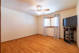 18319 Holland Rd, Lansing, IL 60438 - Photo 27