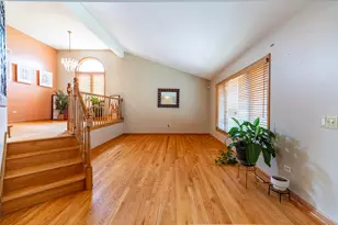 18319 Holland Rd, Lansing, IL 60438 - Photo 11