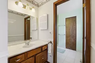 1641 Missouri Dr, Elk Grove Village, IL 60007 - Photo 19