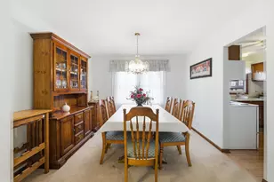 1641 Missouri Dr, Elk Grove Village, IL 60007 - Photo 7