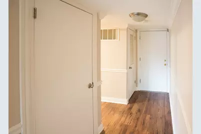 5000 Carriageway Drive #211, Rolling Meadows, IL 60008 - Photo 7