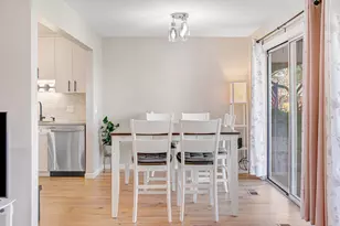 136 Wolcott Ct, Schaumburg, IL 60193 - Photo 7