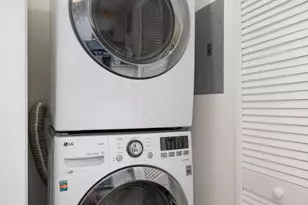 1145 W Lill Ave, Chicago, IL 60614 - Photo 15