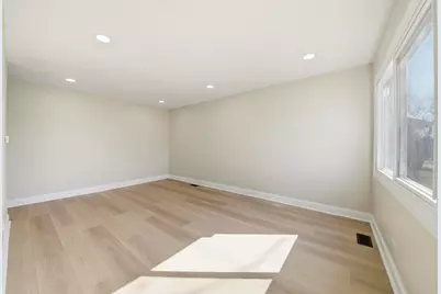 1543 Highland Avenue, Glendale Heights, IL 60139 - Photo 3