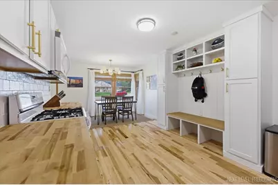 116 Briar Lane, North Aurora, IL 60542 - Photo 13