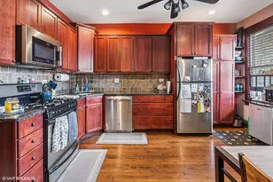 3506 N Damen Ave, Chicago, IL 60618 - Photo 3