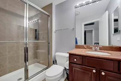 1069 W 14th Place #329, Chicago, IL 60608 - Photo 9