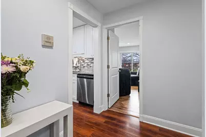 9460 Dee Road #2H, Des Plaines, IL 60016 - Photo 3