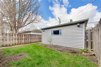 5814 N Sacramento Avenue, Chicago, IL 60659 - Photo 41