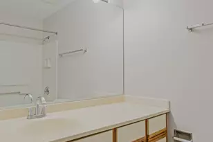 46 N Park Ave, Lombard, IL 60148 - Photo 17