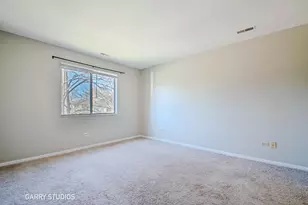 46 N Park Ave, Lombard, IL 60148 - Photo 13