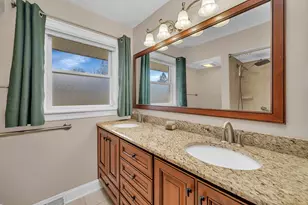 2434 Erskine Rd, Joliet, IL 60433 - Photo 13