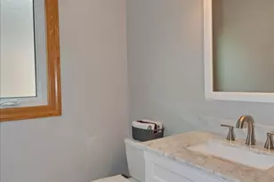 9219 Greenwood Dr, Tinley Park, IL 60487 - Photo 13