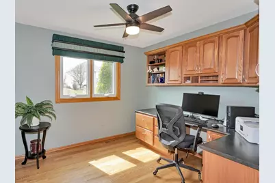 9219 Greenwood Drive, Tinley Park, IL 60487 - Photo 11