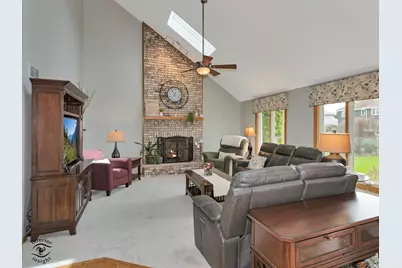 9219 Greenwood Drive, Tinley Park, IL 60487 - Photo 7