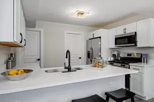 1285 Summersweet Ln, Bartlett, IL 60103 - Photo 9