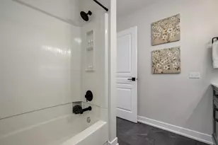 1285 Summersweet Ln, Bartlett, IL 60103 - Photo 17