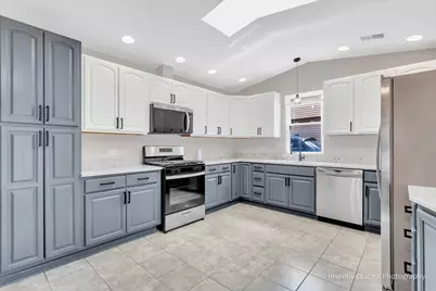 16018 Saint Louis Avenue, Markham, IL 60428 - Photo 5