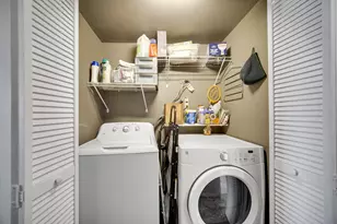 235 W Van Buren St, Chicago, IL 60607 - Photo 17