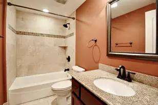 5528 S Indiana Ave, Chicago, IL 60637 - Photo 17