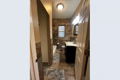 735 N Hamlin Avenue #1, Chicago, IL 60624 - Photo 11