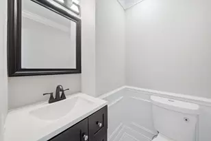 4728 W 99th Pl, Oak Lawn, IL 60453 - Photo 11